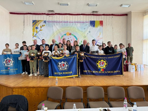 Help Ukraine Children